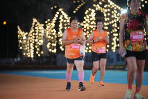 BIB: 26892, 28389, 68220
                            <button type="button" onclick="openModal(21486119)" class="btn btn-primary btn-sm float-right btn-popup" data-toggle="modal" data-target=".modal-high-quality">
                        <i class="fas fa-shopping-cart"></i> Add to Cart
                    </button>
                                            <button type="button" onclick="isThisMe(21486119, true)" class="btn btn-success btn-sm float-right btn-popup btn-isme hidden" data-toggle="tooltip" data-placement="bottom" title="นี่คือรูปของคุณใช่ไหม คลิกที่นี่เพื่อเอาเข้าอัลบั้ม">
                        <i class="fas fa-plus"></i> Add to album
                    </button>
                    <button type="button" onclick="isThisMe(21486119, false)" class="btn btn-warning btn-sm float-right btn-popup btn-isnotme hidden">
                        <i class="fas fa-ban"></i> Remove from album
                    </button>